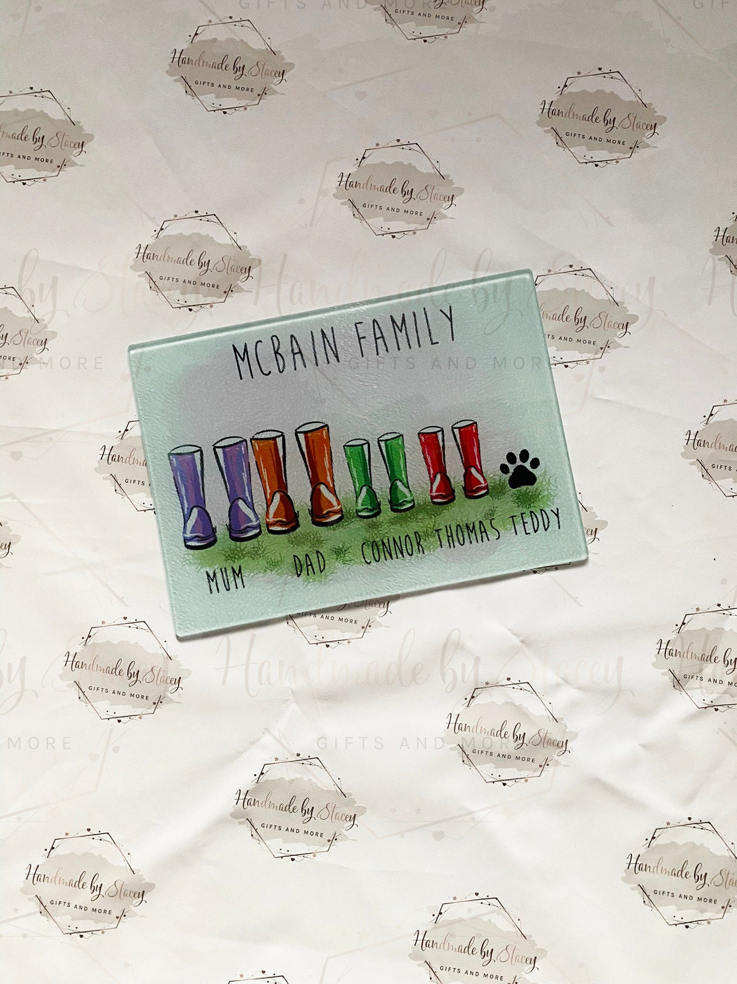 Personalised Chopping Board|Kitchen Gift Idea|Our Family Wellies Design Cutting Board|Gift Idea for Birthday|the Home|Family
