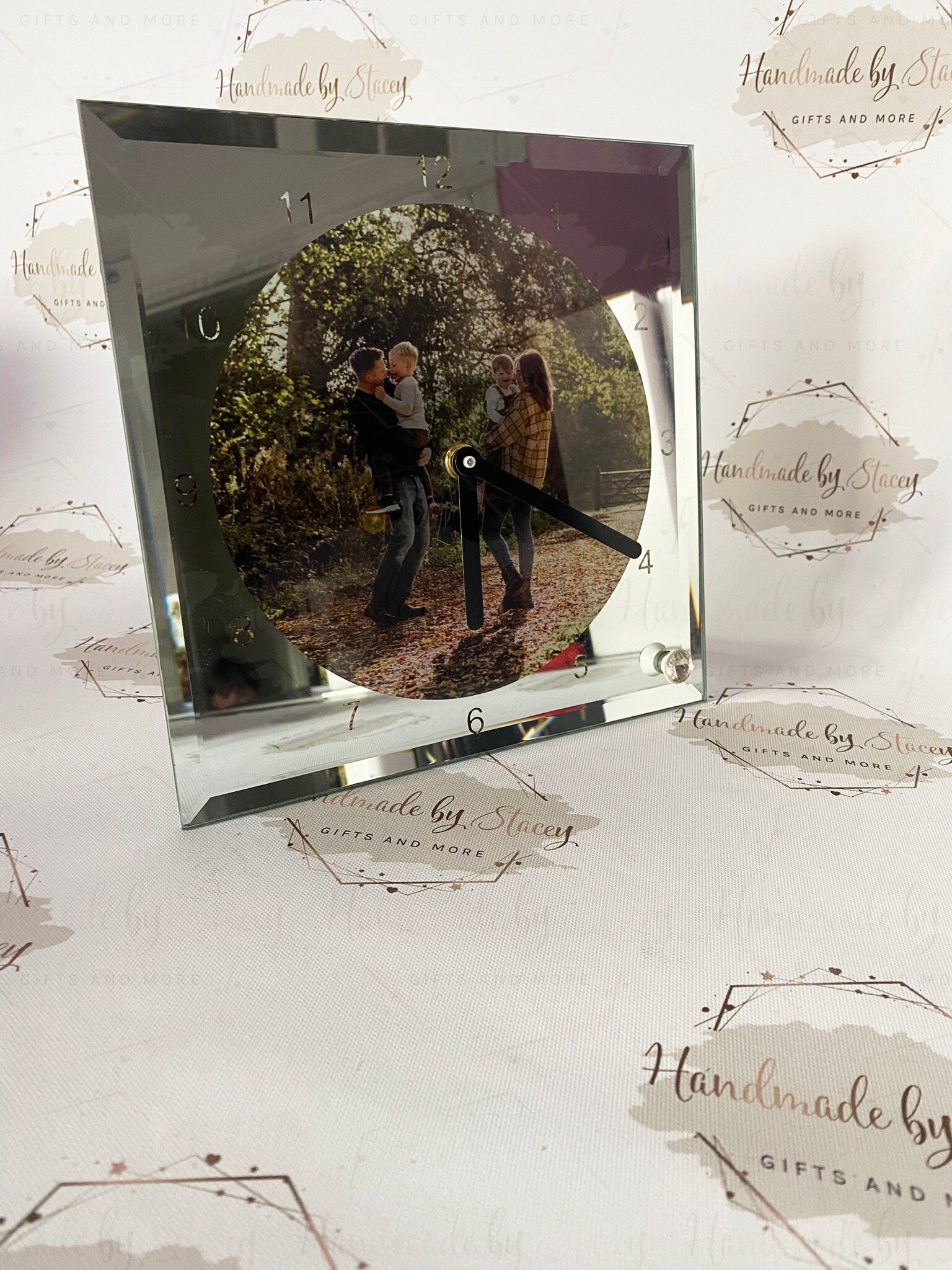 Personalised Glass Clock|Family Photo Working Mechanical Clock with Stand|Beautiful Gift Idea for Mother's Day|Father's Day|Home Decor