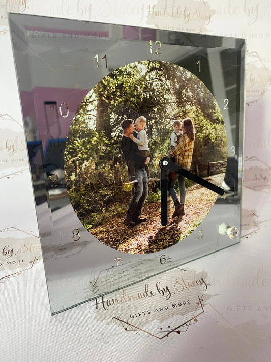 Personalised Glass Clock|Family Photo Working Mechanical Clock with Stand|Beautiful Gift Idea for Mother's Day|Father's Day|Home Decor