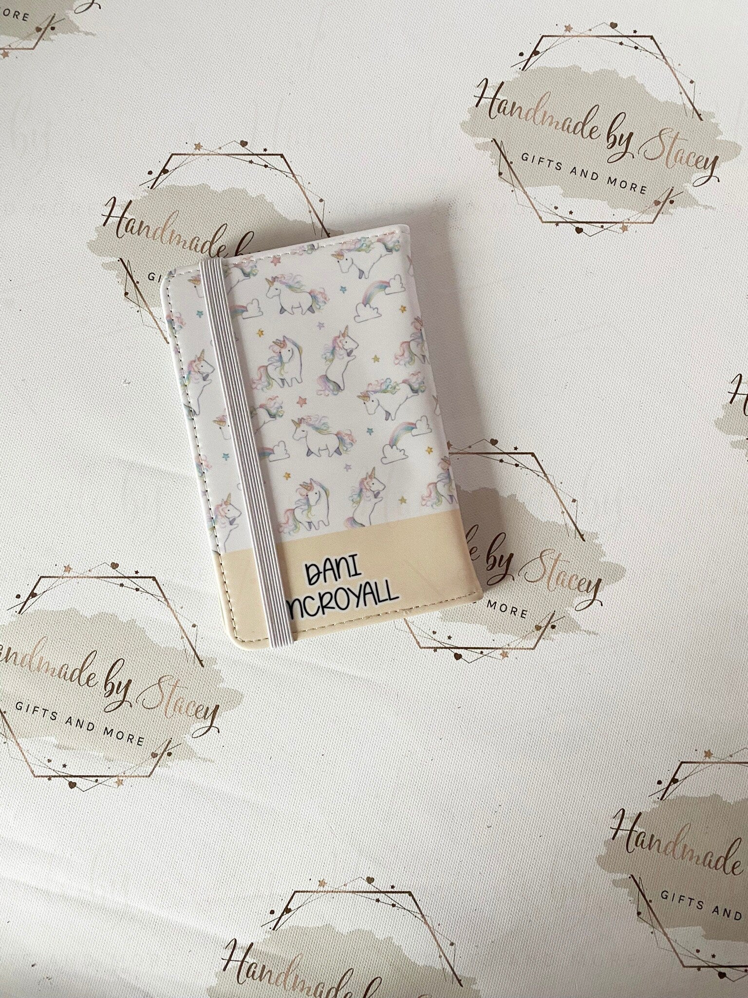 Personalised Childrens Passport Holder|Unicorn Design PU Leather|Custom Text|MDF Luggage Tag|School Name Tag|Gift for Child|Travelling