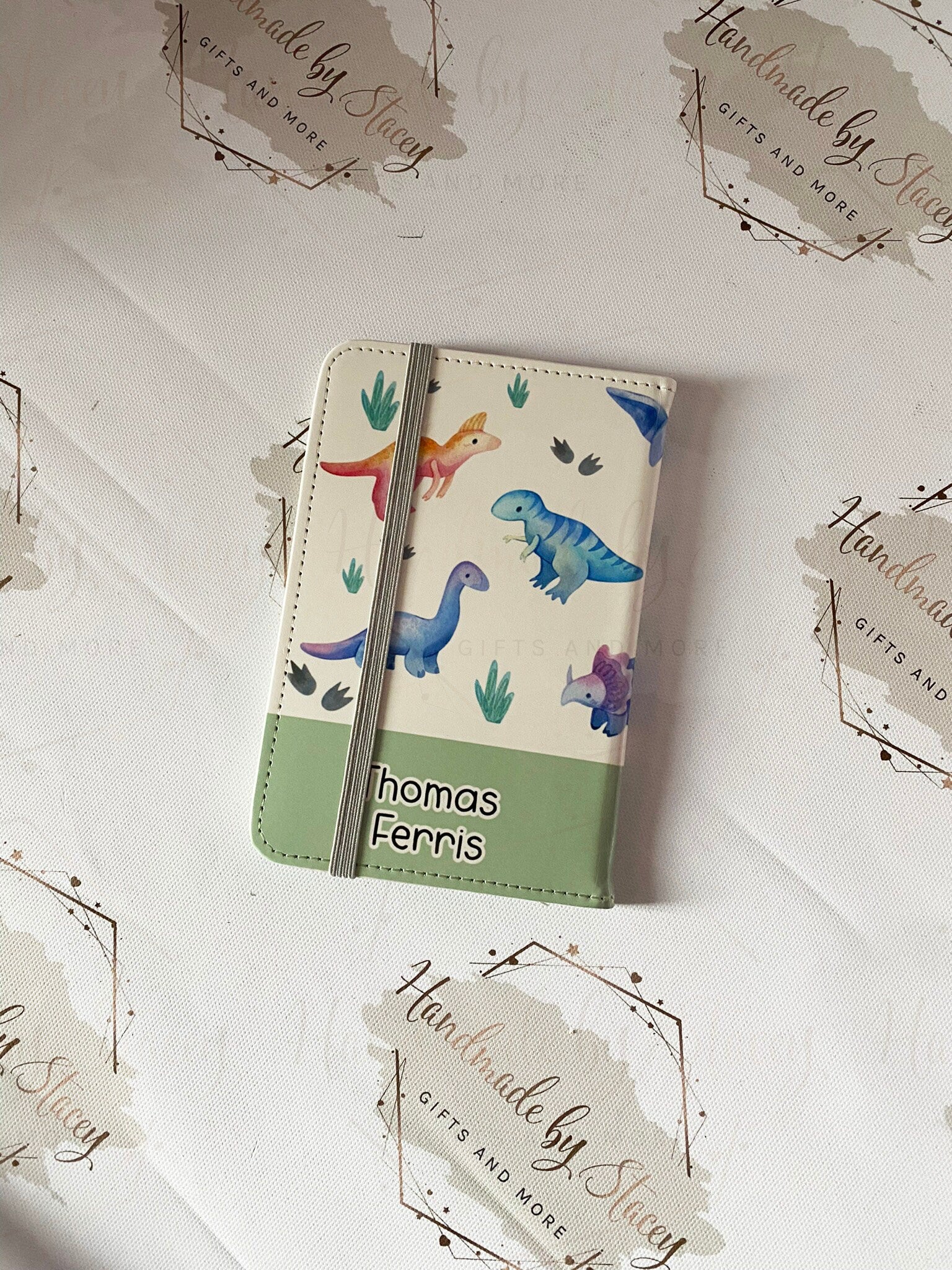 Personalised Childrens Passport Holder|Dinosaur Design PU Leather|Custom Text|MDF Luggage Tag|School Name Tag|Gift for Child|Travelling
