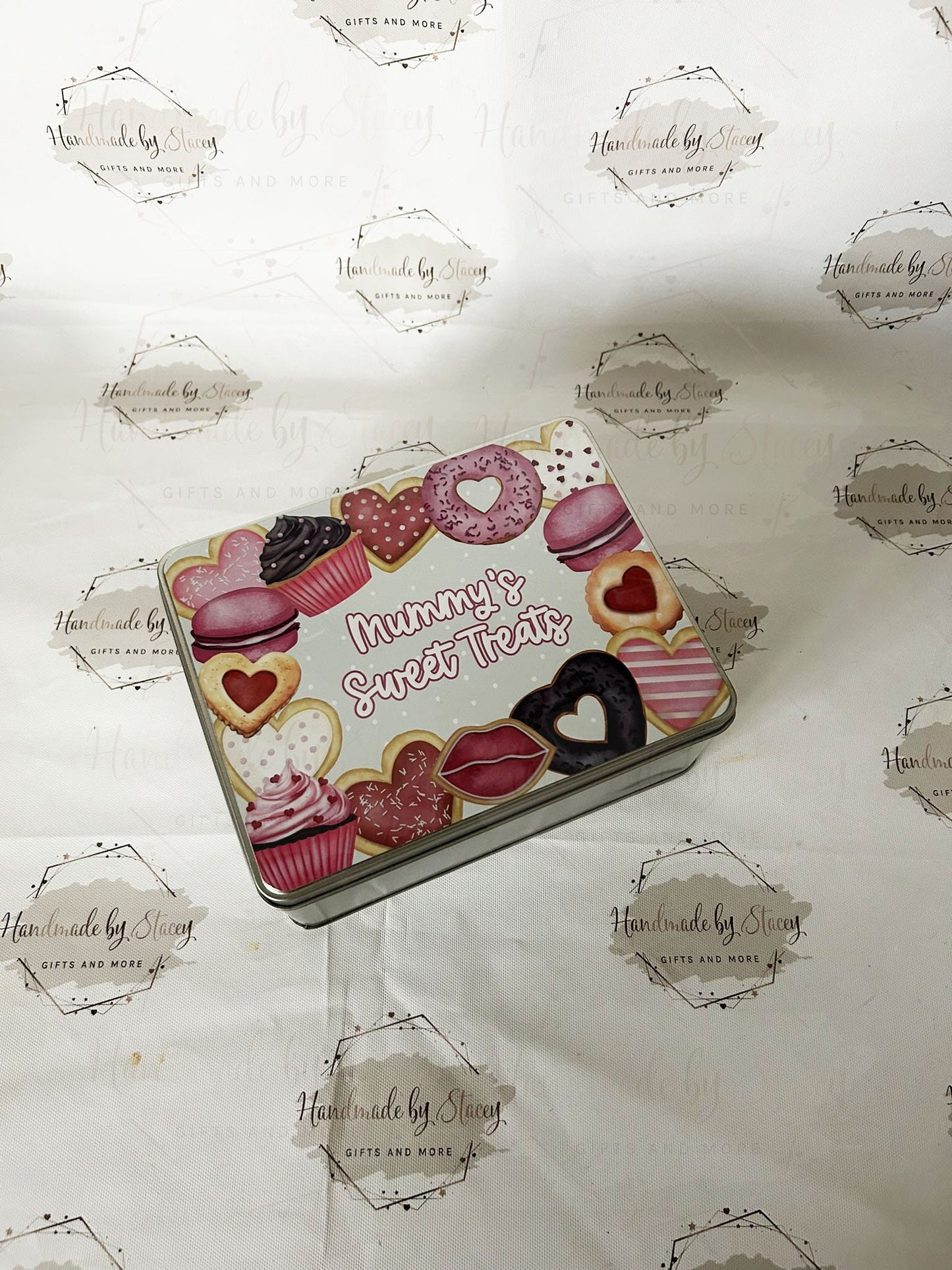 Personalised Novelty Metal Tin|Valentines Love Biscuit Cake Design|Gift for Mothers Day|Best Friend|Aunty|Sweetie Treat Present