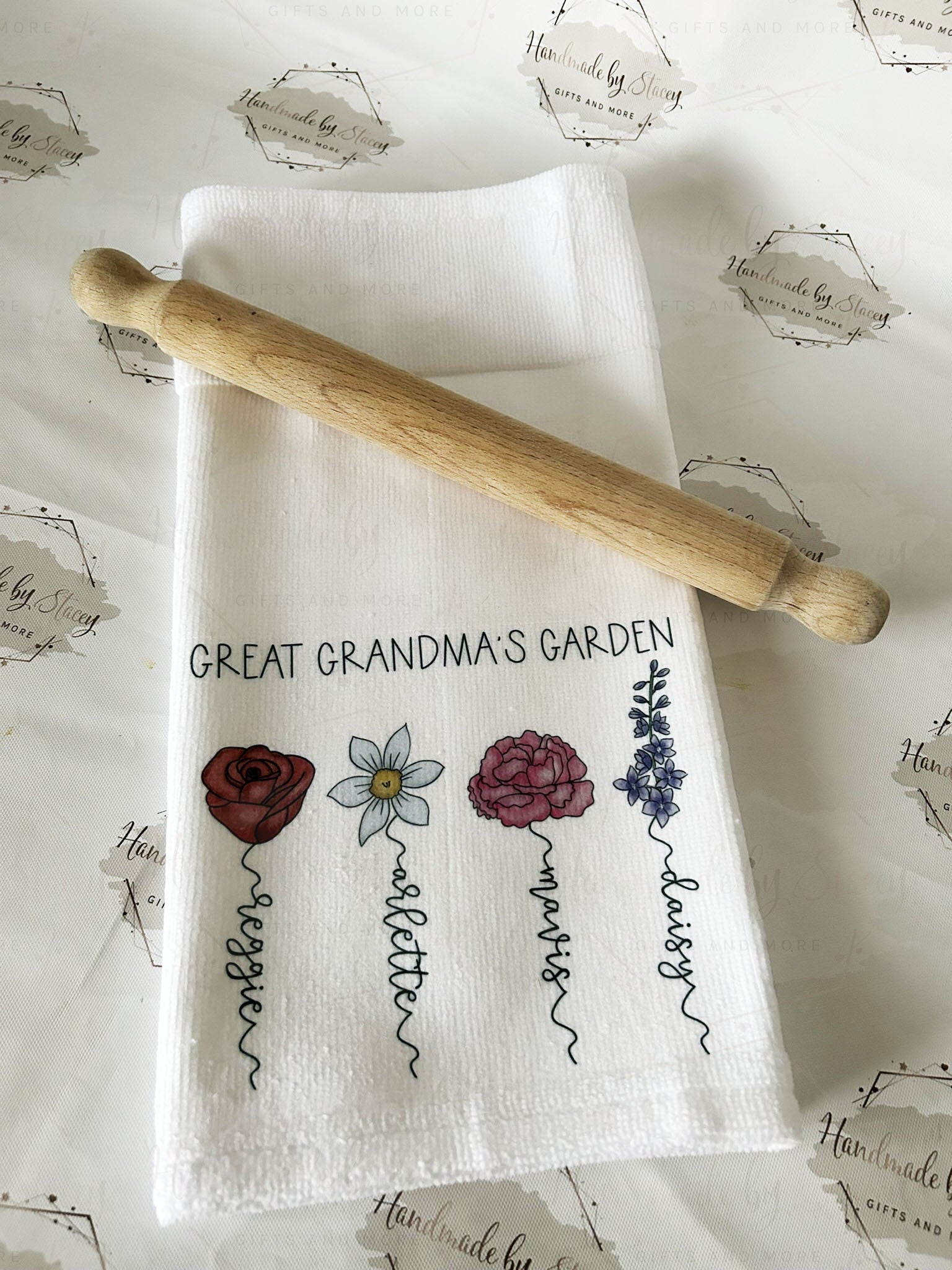 Personalised Kitchen Tea Towel|Birth Flower Design|Unique Homeware Gift for Mothers day|Grandparents|Loved One|From Grandchildren