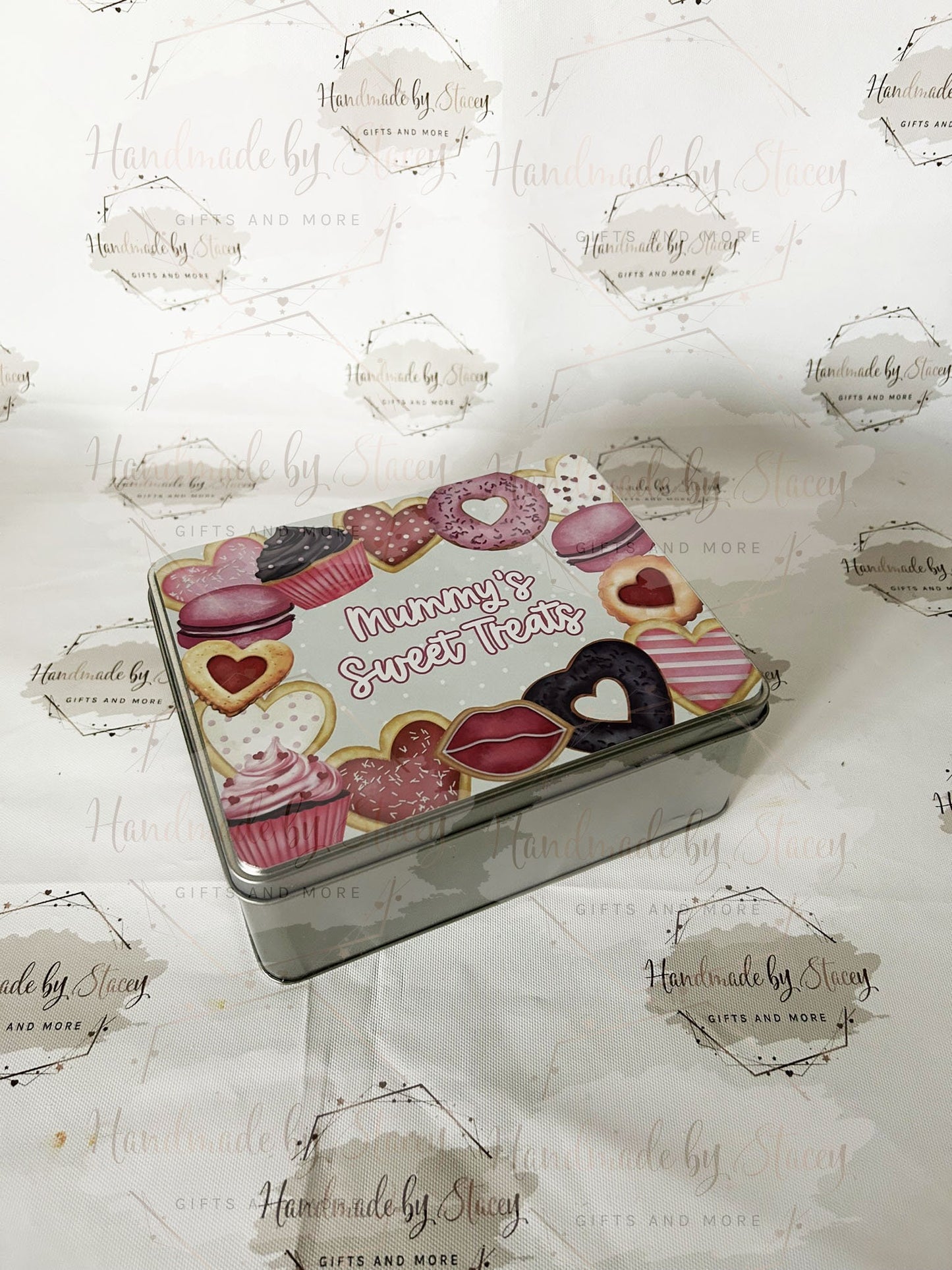 Personalised Novelty Metal Tin|Valentines Love Biscuit Cake Design|Gift for Mothers Day|Best Friend|Aunty|Sweetie Treat Present
