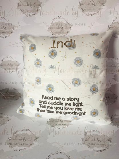Personalised Book Cushion|Floral Daisy Pocket Cushion|Super Soft Editable Text Gift Idea for Daughter/Niece/Grandchild/Bedroom Decor
