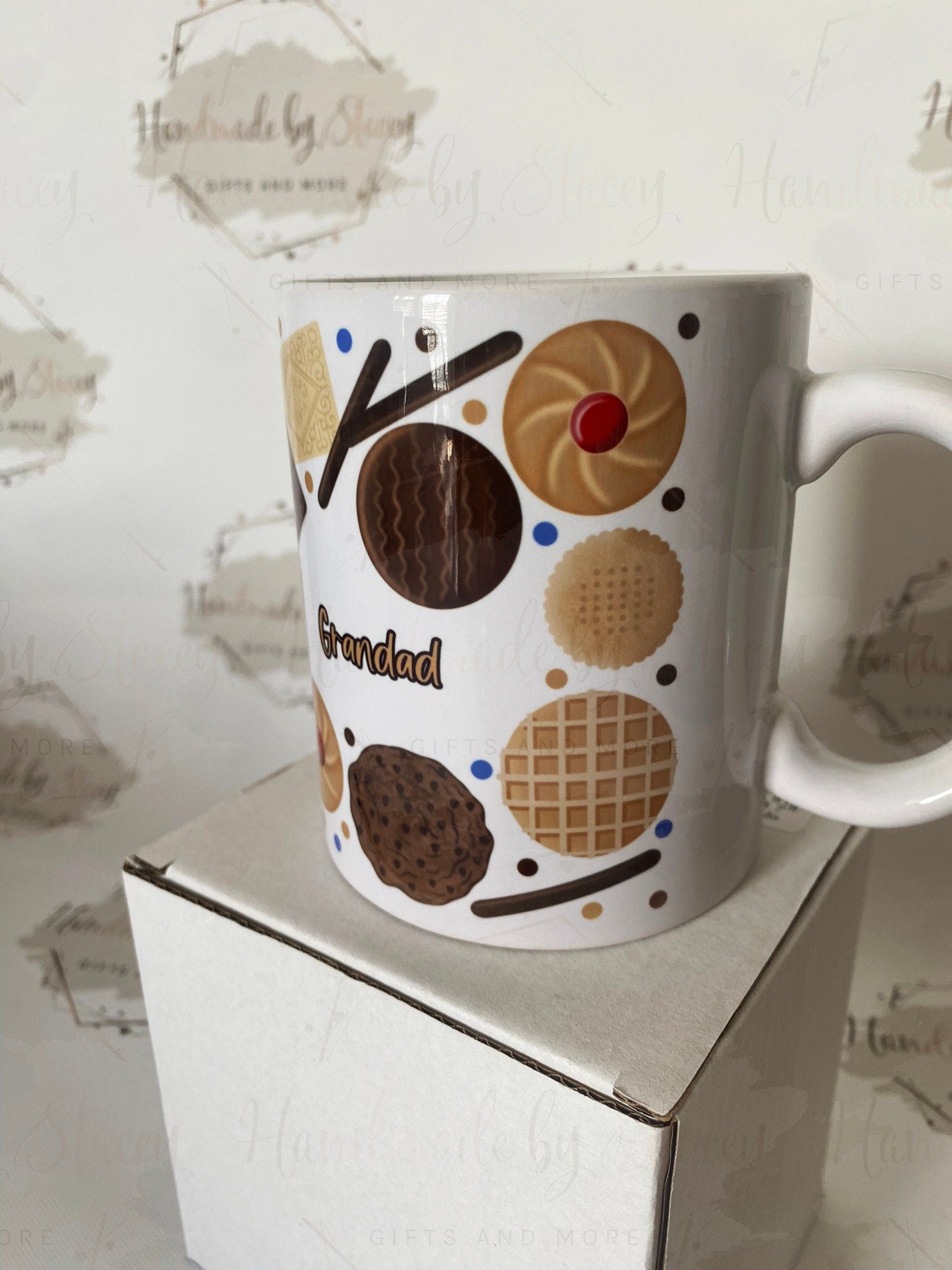 Personalised Ceramic Mug|Biscuit Design|Editable Text|Gift Idea for Him Her Nan Grandad Mum Dad|Birthday Christmas