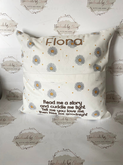 Personalised Book Cushion|Floral Daisy Pocket Cushion|Super Soft Editable Text Gift Idea for Daughter/Niece/Grandchild/Bedroom Decor