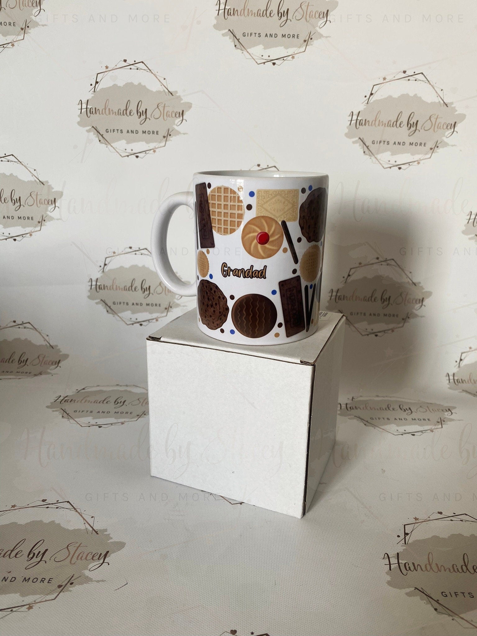 Personalised Ceramic Mug|Biscuit Design|Editable Text|Gift Idea for Him Her Nan Grandad Mum Dad|Birthday Christmas