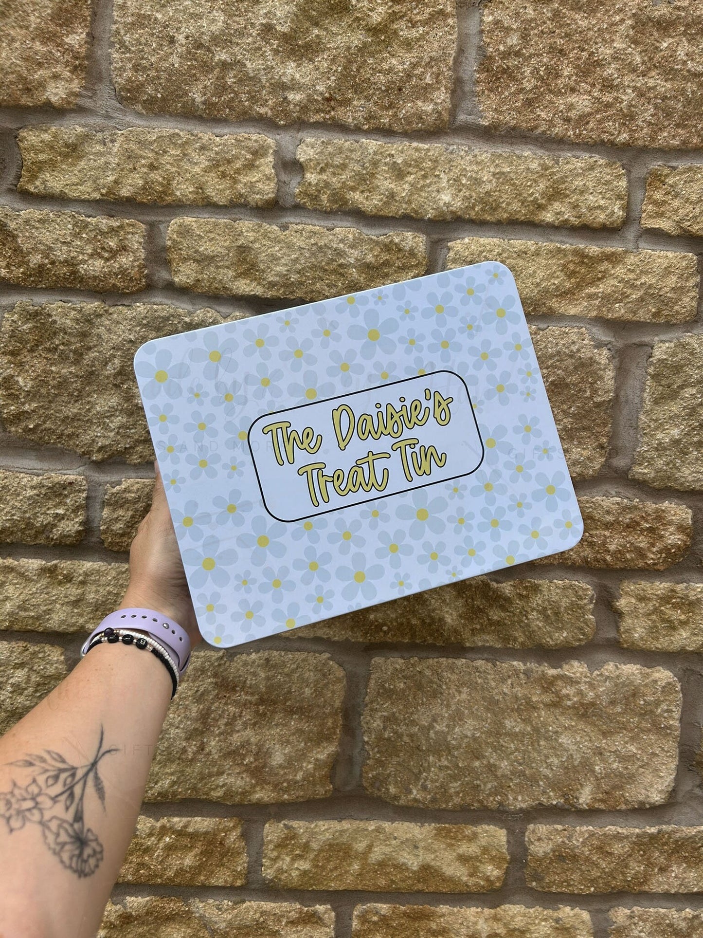 Personalised Novelty Metal Tin|Daisy Box|Editable Text|Nursery Childminder School|Thank you Present|Birthday Christmas Sweet Chocolate Gift